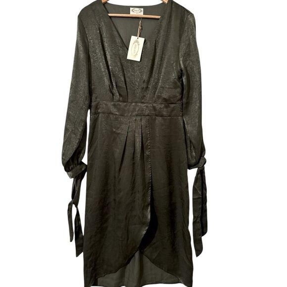 Mia Joy Womens Midi Dress NWT - Picture 1 of 9